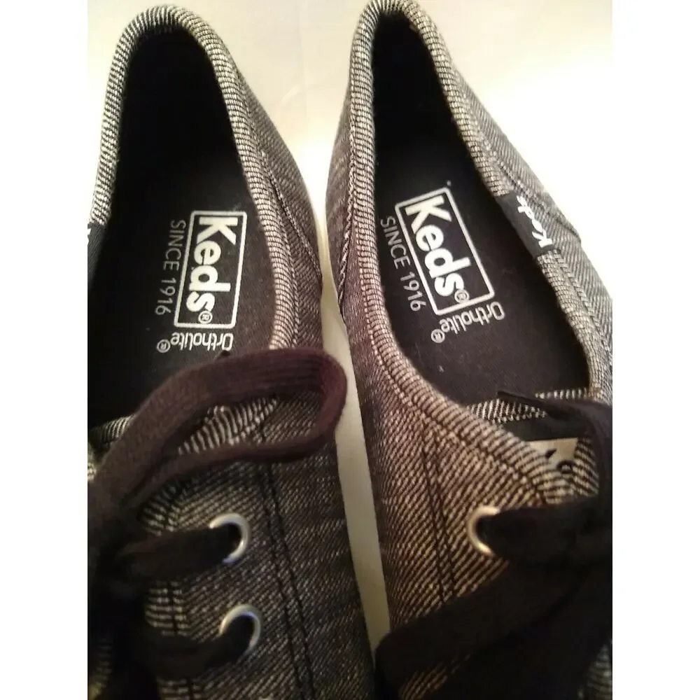 Keds women's size 9.5 Kickstart Denim Twill Black sneakers.